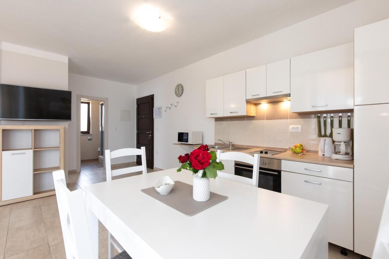 Apartments Otia Seaview Porat  Exterior foto
