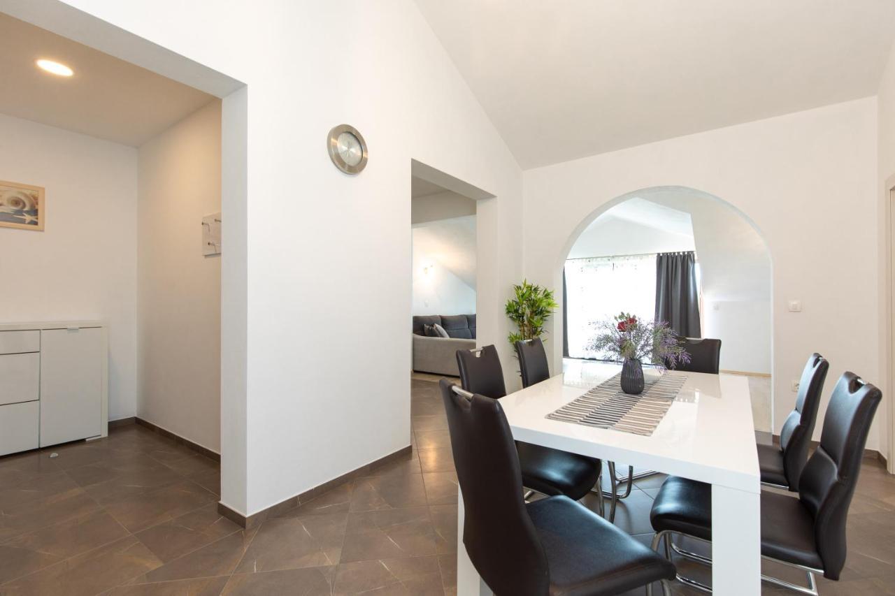 Apartments Otia Seaview Porat  Exterior foto