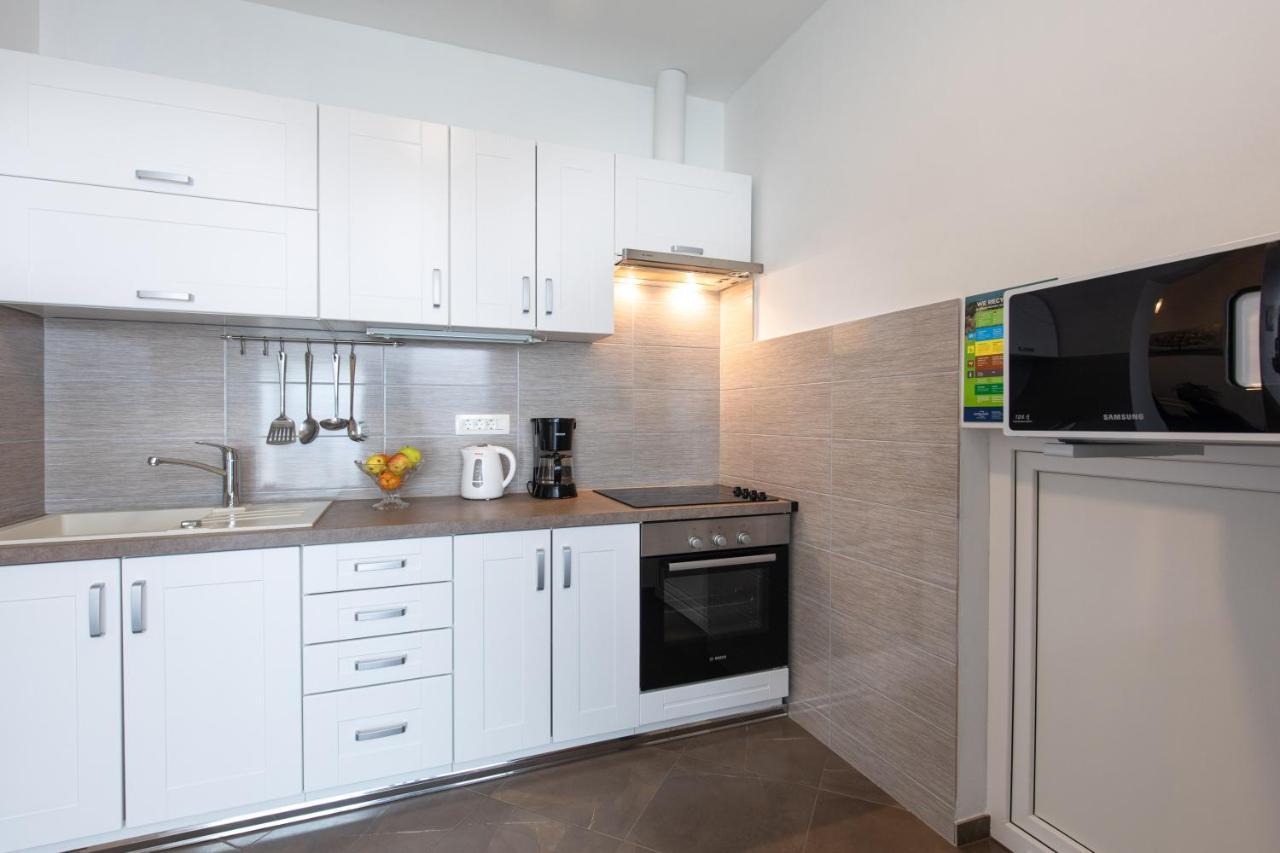 Apartments Otia Seaview Porat  Exterior foto