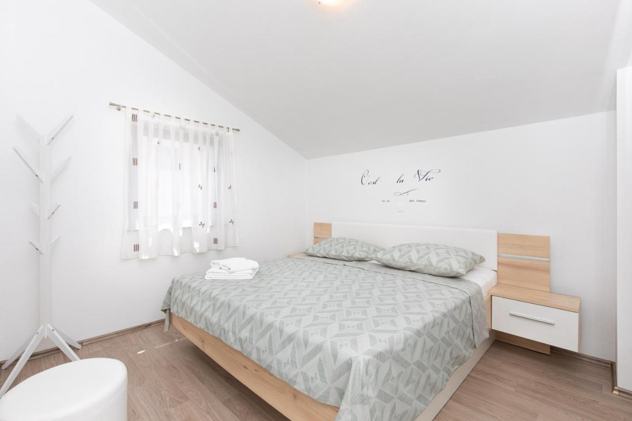 Apartments Otia Seaview Porat  Exterior foto